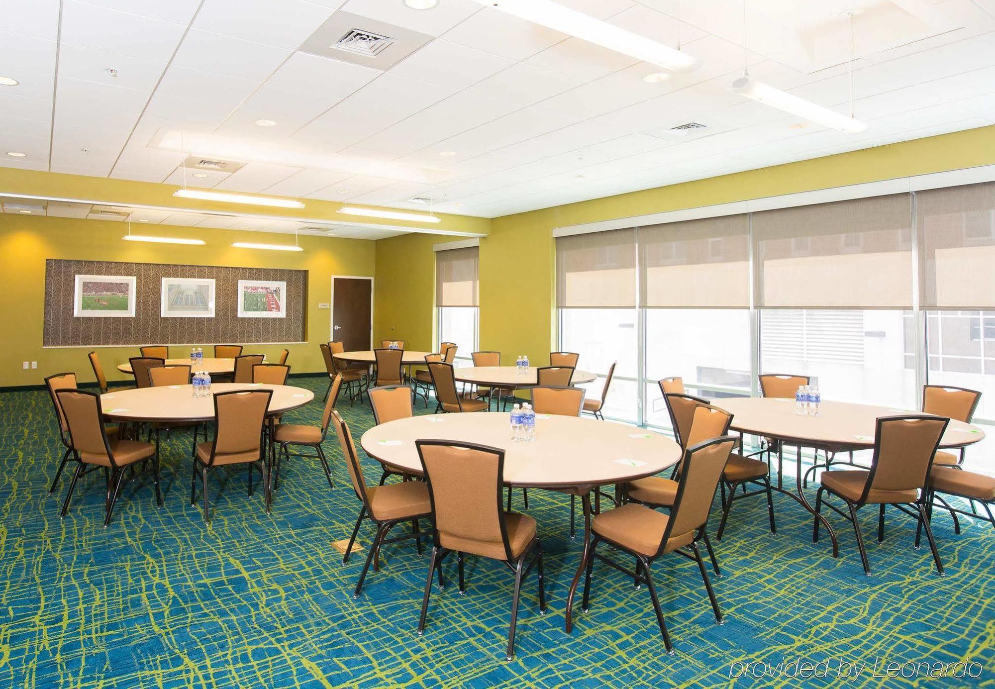 Springhill Suites By Marriott Bloomington Buitenkant foto